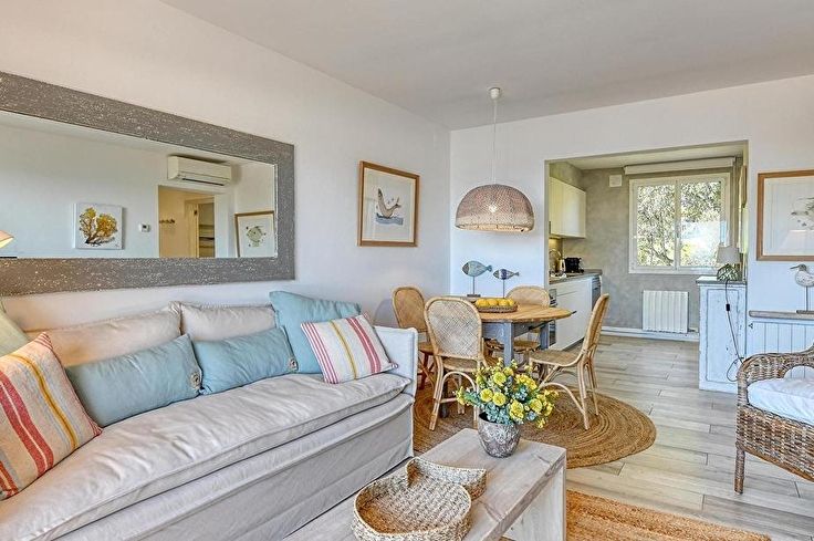 Appartement 2 chambres avec Piscine, Vues à la mer, Air conditionné, Wifi, Parking et jardin à Calella de Palafrugell - Location Vacances - Touristique