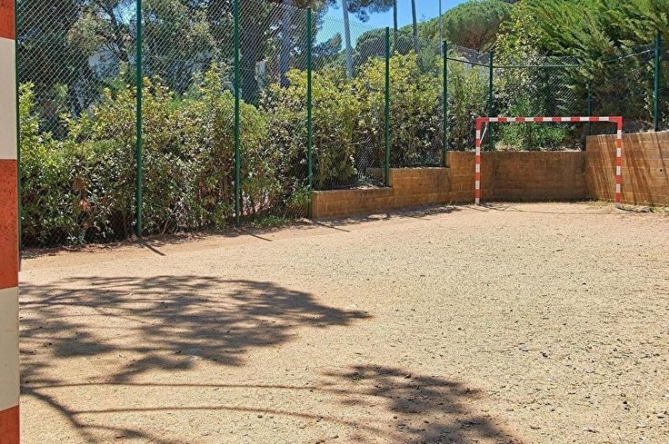 Appartement 2 chambres avec Piscine, Vues à la mer, Air conditionné, Wifi, Parking et jardin à Calella de Palafrugell - Location Vacances - Touristique