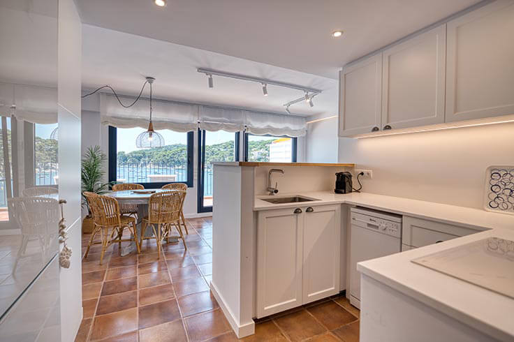 Attique 1 chambre à coucher avec Vues à la mer, Wifi et Parking à Calella de Palafrugell - Location Vacances - Touristique