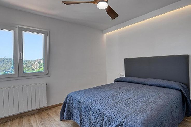 Appartement 3 chambres avec Piscine, Vues à la mer, Parking et jardin à Calella de Palafrugell - Location Vacances - Touristique