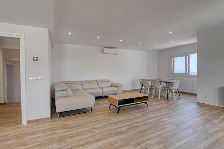 Appartement 3 chambres avec Piscine, Vues à la mer, Parking et jardin à Calella de Palafrugell - Location Vacances - Touristique