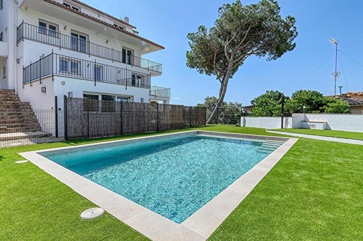 Appartement 3 chambres avec Piscine, Parking et jardin à Calella de Palafrugell - Location Vacances - Touristique