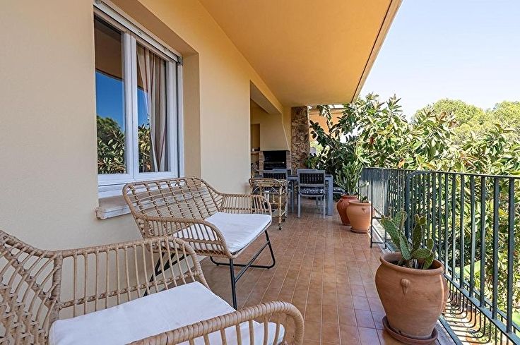 Appartement 4 chambres avec Piscine, Parking, Barbecue et jardin à Calella de Palafrugell - Location Vacances - Touristique