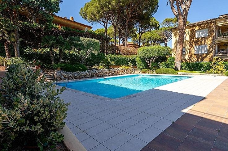 Appartement 4 chambres avec Piscine, Parking, Barbecue et jardin à Calella de Palafrugell - Location Vacances - Touristique