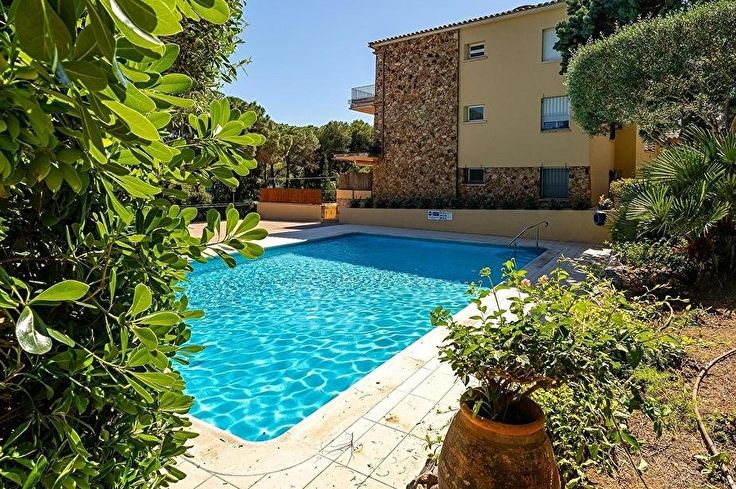 Appartement 4 chambres avec Piscine, Parking, Barbecue et jardin à Calella de Palafrugell - Location Vacances - Touristique