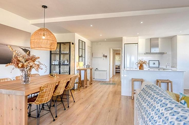 Appartement 4 chambres avec Piscine, Vues à la mer, Parking et jardin à Calella de Palafrugell - Location Saison