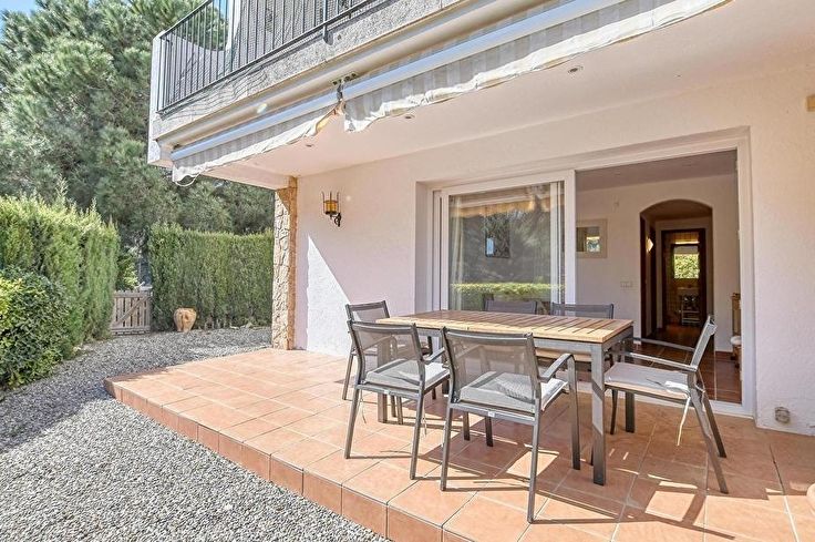 Appartement 2 chambres avec Piscine, Vues à la mer et jardin à Calella de Palafrugell - Location Vacances - Touristique