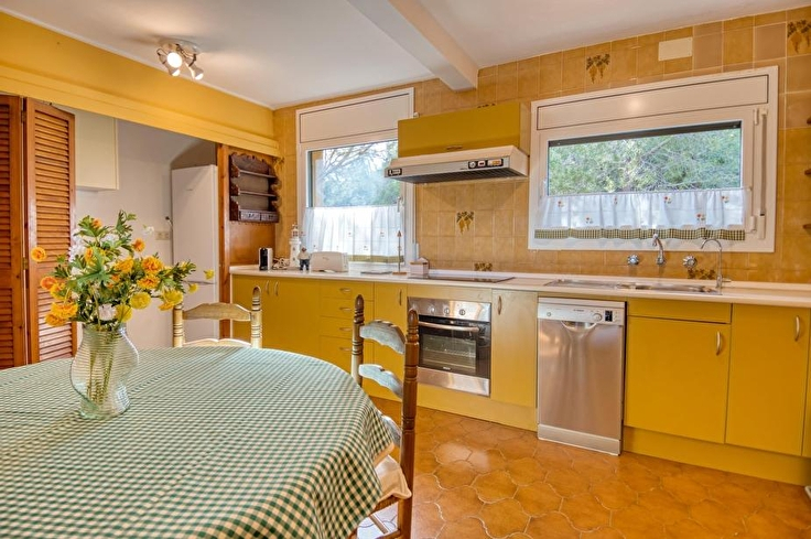 Attique 3 chambres avec Piscine, Vues à la mer, Parking et jardin à Tamariu - Location Vacances - Touristique