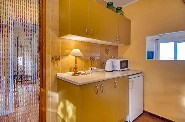 Attique 3 chambres avec Piscine, Vues à la mer, Parking et jardin à Tamariu - Location Vacances - Touristique