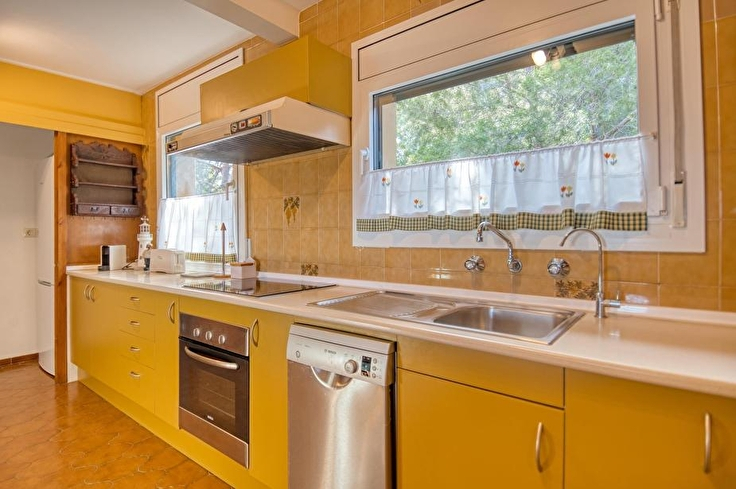 Attique 3 chambres avec Piscine, Vues à la mer, Parking et jardin à Tamariu - Location Vacances - Touristique