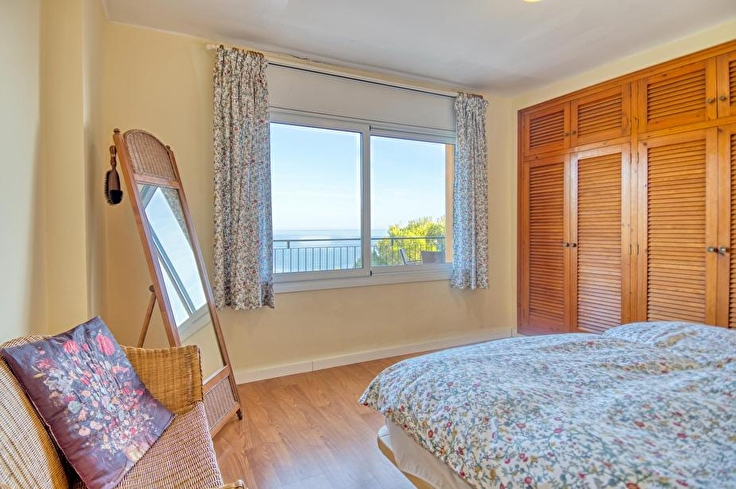 Attique 3 chambres avec Piscine, Vues à la mer, Parking et jardin à Tamariu - Location Vacances - Touristique