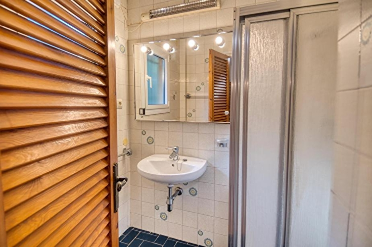 Attique 3 chambres avec Piscine, Vues à la mer, Parking et jardin à Tamariu - Location Vacances - Touristique