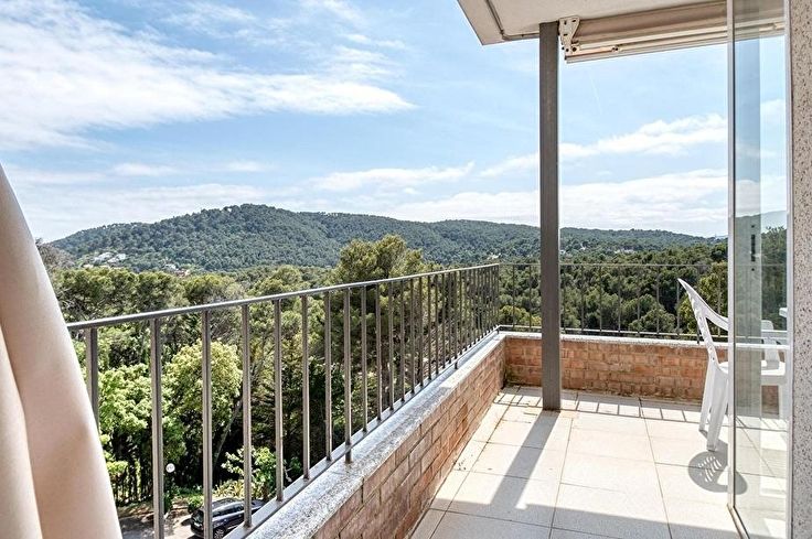 Appartement 2 chambres avec Piscine, Parking et jardin à Tamariu - Location Vacances - Touristique