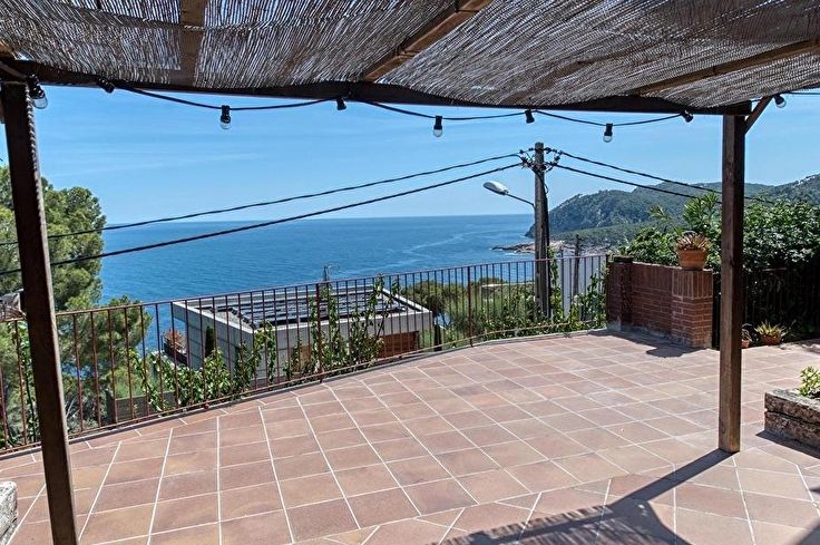 Appartement 2 chambres avec Piscine, Vues à la mer, Wifi et jardin à Tamariu - Location Vacances - Touristique