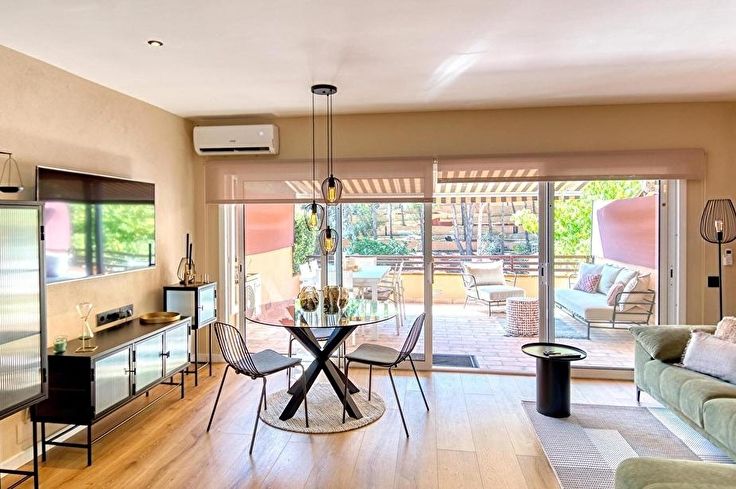 Appartement 2 chambres avec Piscine, Wifi, Parking, Barbecue et jardin à Tamariu - Location Vacances - Touristique