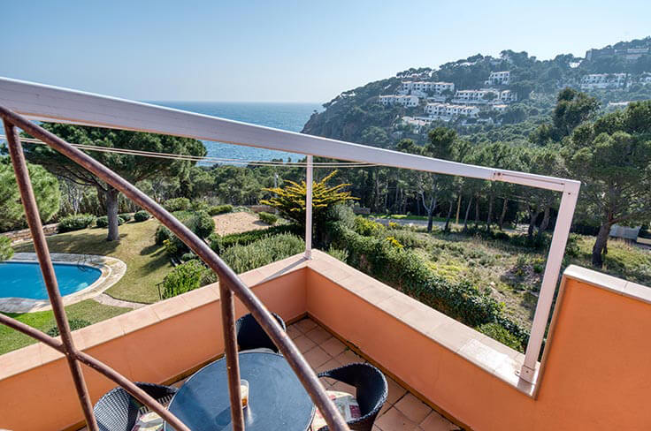 Appartement 3 chambres avec Piscine, Vues à la mer, Parking et jardin à Tamariu - Location Saison