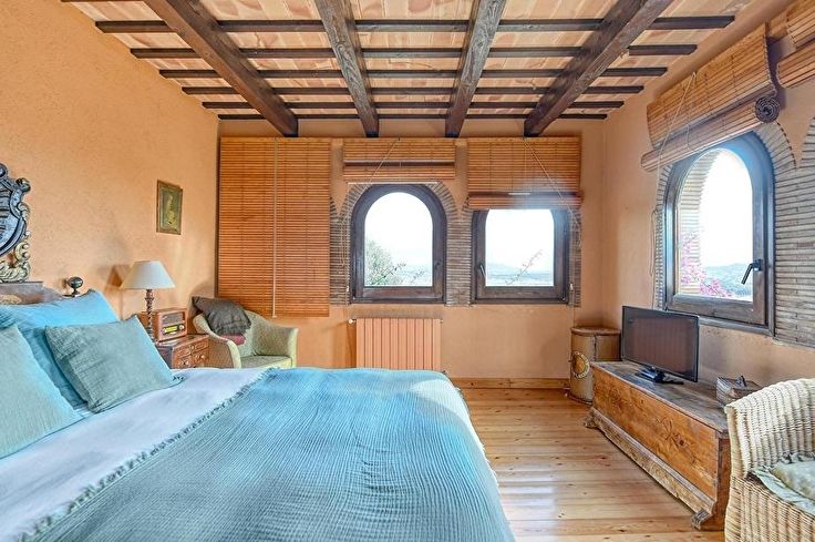 Ferme 6 chambres avec jardin à Mont-ras - Location Saison