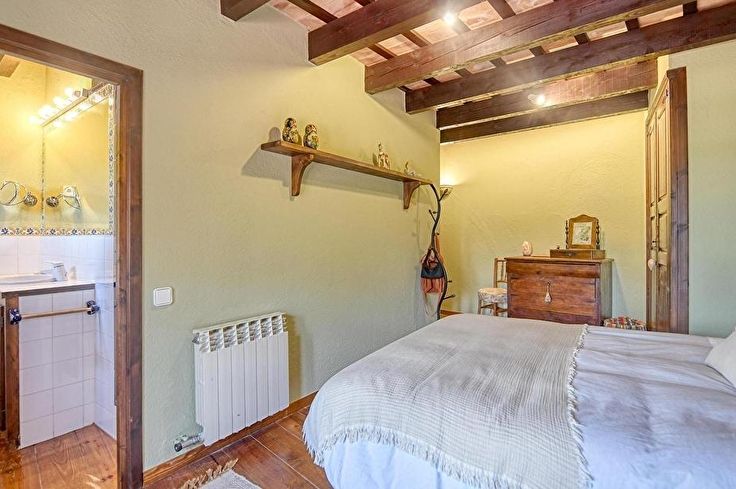 Ferme 6 chambres avec jardin à Mont-ras - Location Saison