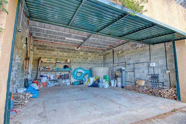 Maison individuelle 4 chambres avec Piscine, Vues à la mer, Barbecue et jardin à Mont-ras - Acheter - vendre