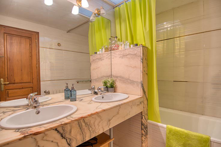 Maison mitoyenne 4 chambres avec Air conditionné et Parking à Begur - Acheter - vendre