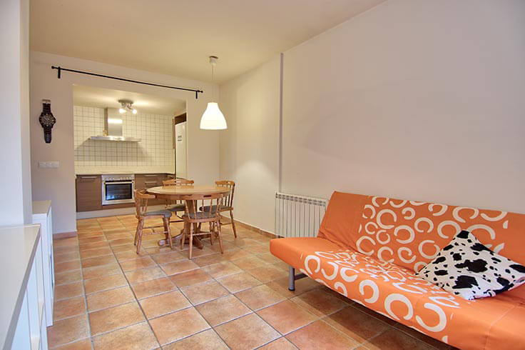 Appartement 1 chambre à coucher avec Piscine et jardin à Mont-ras - Acheter - vendre