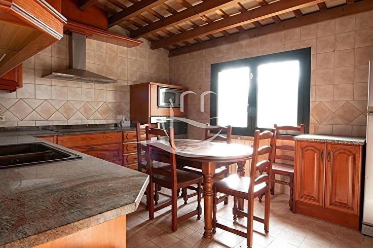 Maison individuelle 1 chambre à coucher avec Piscine à Mont-ras - Acheter - vendre