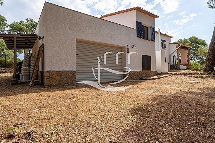 Maison individuelle 3 chambres avec Air conditionné à Begur - Acheter - vendre