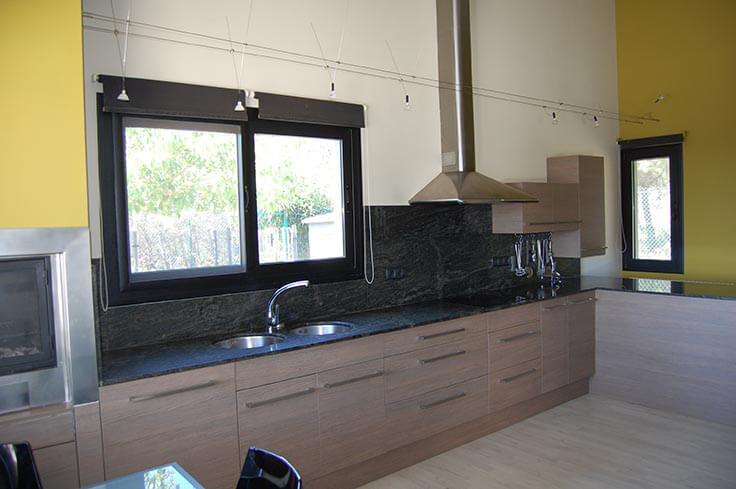 Chalet 4 chambres avec Piscine, Vues à la mer, Air conditionné et jardin à Begur - Acheter - vendre