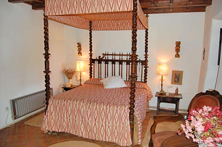 Ferme 5 chambres avec Piscine, Barbecue et jardin à PERATALLADA-FORALLAC - Acheter - vendre