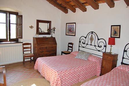 Ferme 5 chambres avec Piscine, Barbecue et jardin à PERATALLADA-FORALLAC - Acheter - vendre