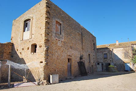 Maison de ville 3 chambres avec jardin à Vulpellac - Acheter - vendre