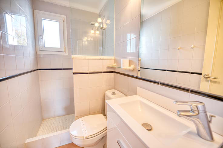 Chalet 4 chambres avec Piscine, Wifi, Parking et jardin à Calella de Palafrugell - Location Saison