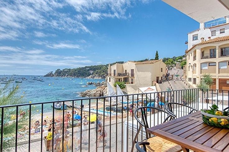 Appartement 3 chambres avec Vues à la mer, Wifi et Parking à Calella de Palafrugell - Location Vacances - Touristique