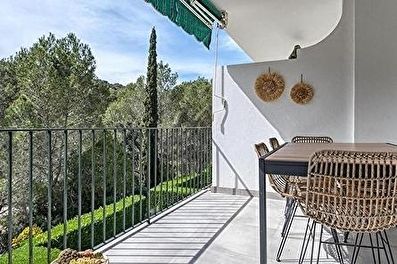 Apartment with Pool, Parking and garden in Tamariu - Buy - For sale