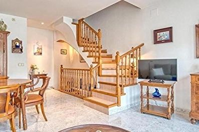 Semi detatched house in Tamariu - Buy - For sale