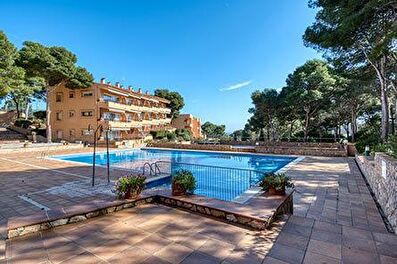 Apartment with Pool, Parking, Barbecue and garden in Tamariu - Buy - For sale