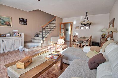 Semi detatched house with garden in Palafrugell - Buy - For sale