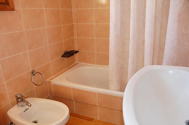 Paired house with Pool and Sea views in PALAFRUGELL - Buy and sell