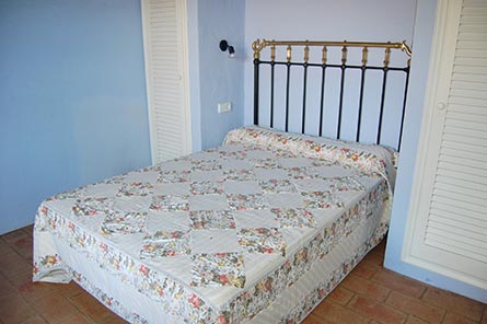 Paired house with Pool and Sea views in Begur - Buy and sell