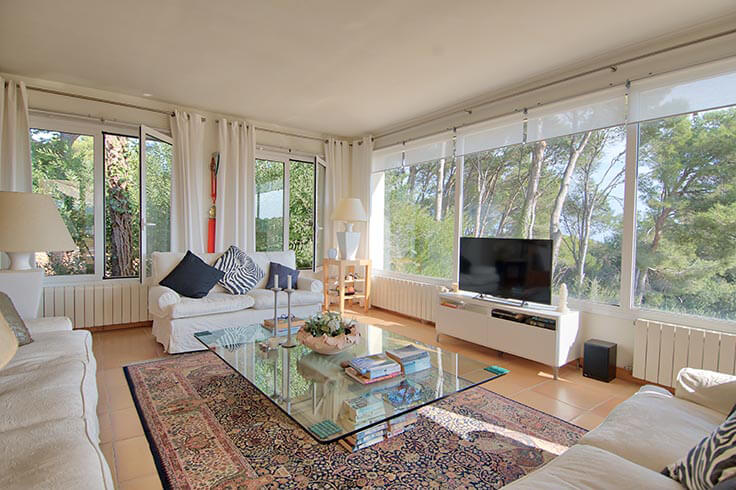 Individual house with Pool and Sea views in Begur - Buy and sell