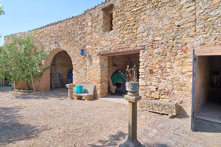 Town house in Fonteta - Buy and sell