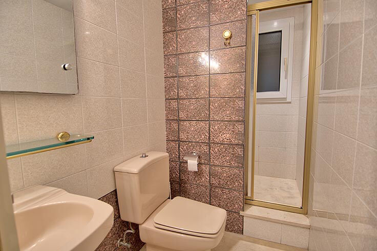 House with Pool, Sea views and Parking in Calonge - Buy and sell