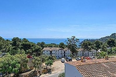 Apartment in Calella de Palafrugell - Rent Seasonal