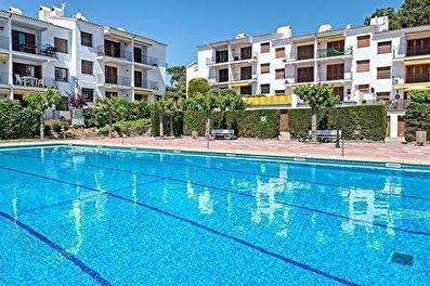 Apartment with Pool, Air-conditioning and Wifi in Calella de Palafrugell - Rent Tourist