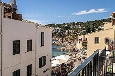 Apartment in Calella de Palafrugell - Rent Tourist