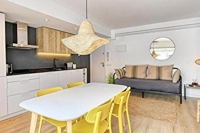 Apartment with Wifi and Parking in Calella de Palafrugell - Rent Vacation