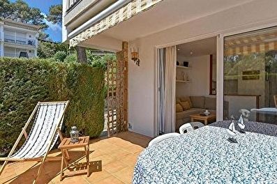Apartment with Pool and garden in Calella de Palafrugell - Rent Tourist