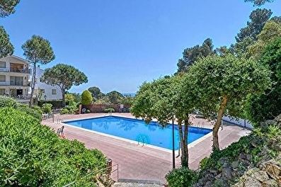 Apartment with Pool and garden in Calella de Palafrugell - Rent Tourist