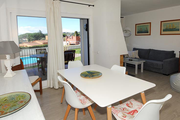 Apartment 3 bedrooms with Pool, Parking and garden in Llafranc - Rent Seasonal