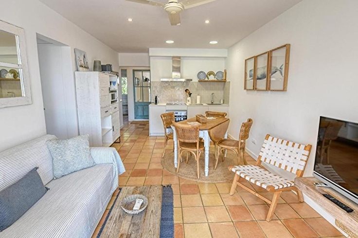 Apartment 3 bedrooms with Sea views, Wifi and garden in Calella de Palafrugell - Rent Seasonal